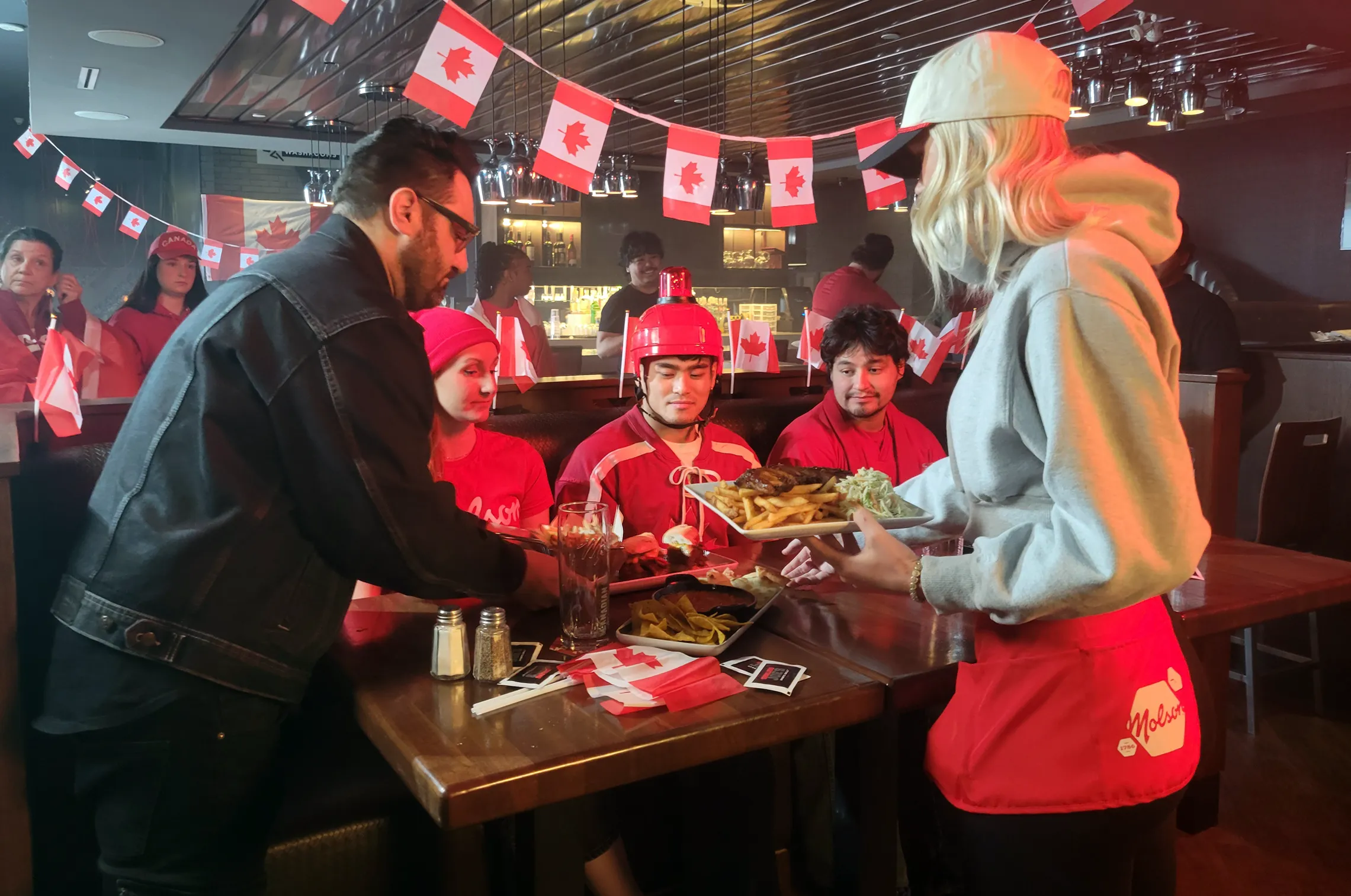 Shoeless Joe's 40th — set design